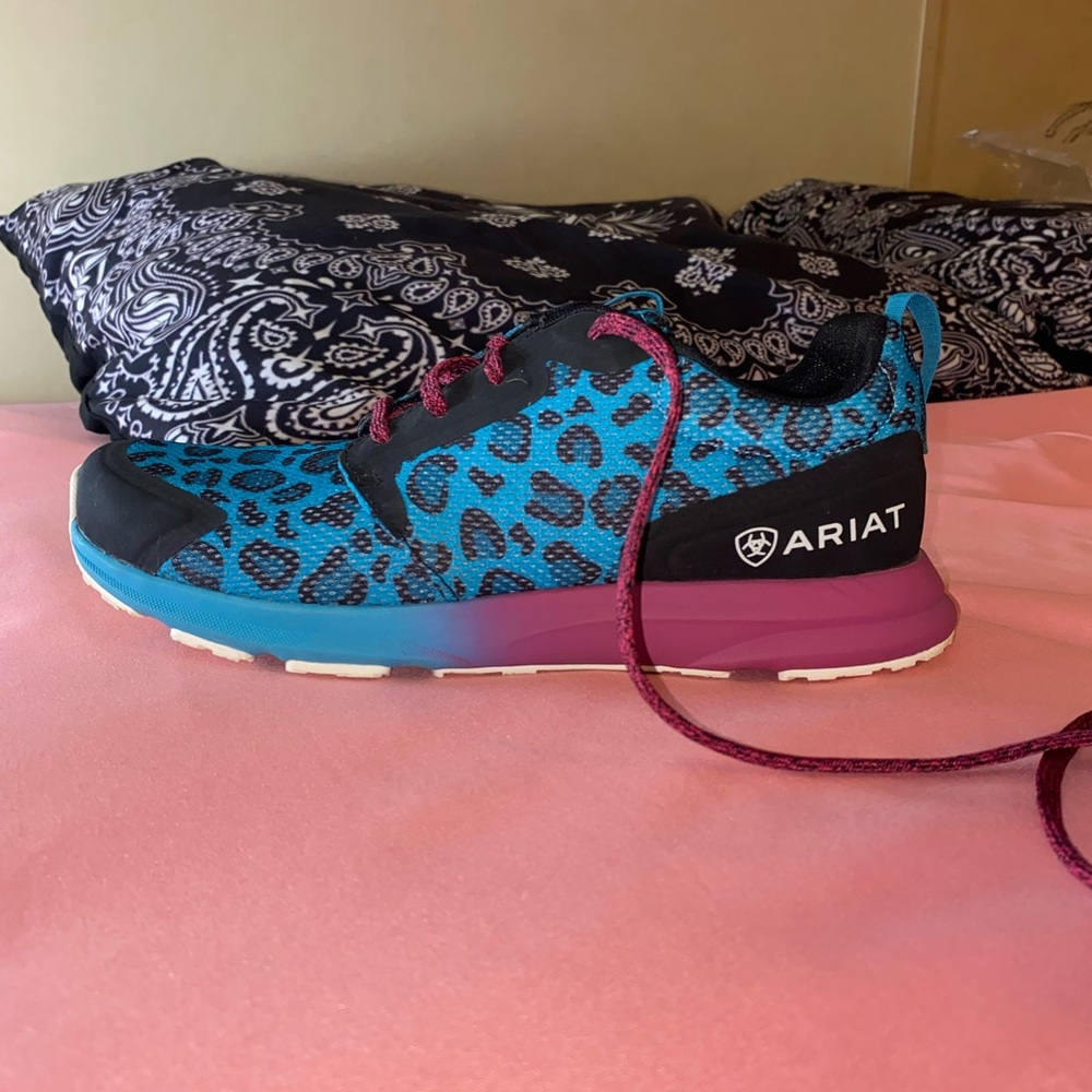 Ariat fuse